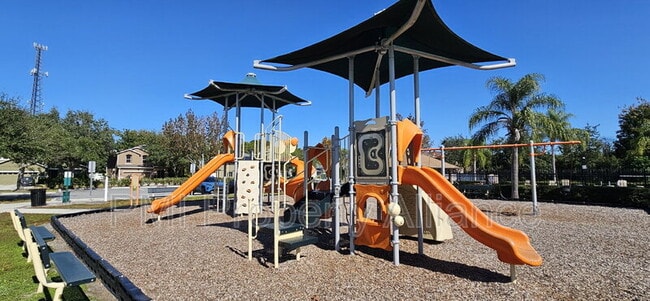 Building Photo - 15605 Perdido Dr