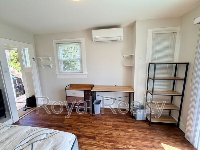 Building Photo - 2013 Kakela Dr