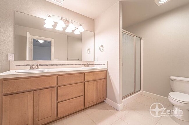 Building Photo - 8108 NE 35th Ave