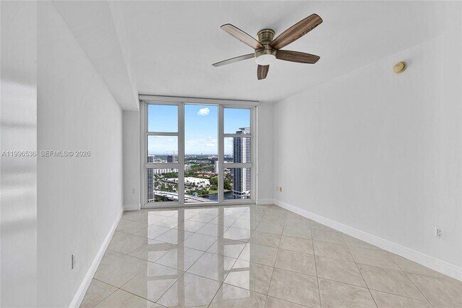 Building Photo - 1850 S Ocean Dr