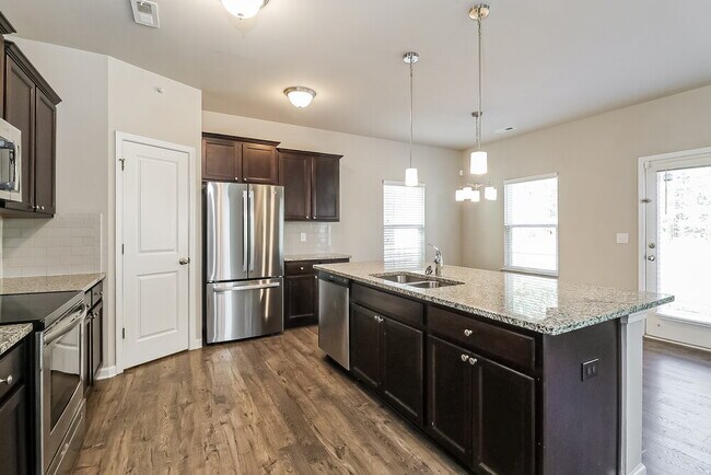 Building Photo - 1325 Torrence Grove Church Rd