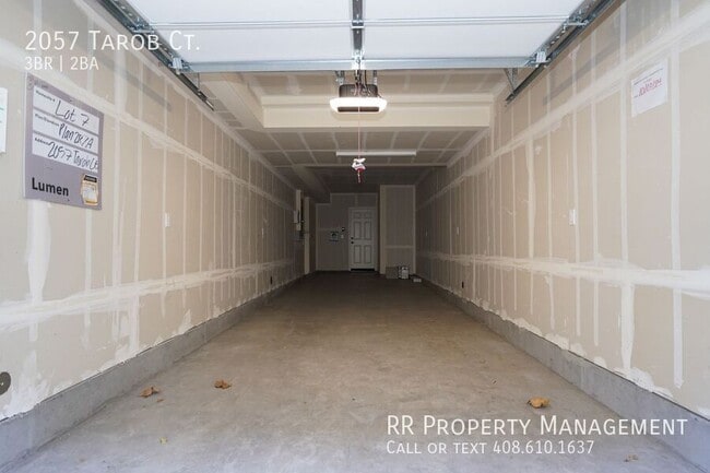 Building Photo - 2057 Tarob Ct