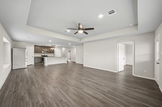 Building Photo - Beautiful, Well-Maintained 3-Bedroom, 2-Bathroom in Charleston Heights with a Fresh Open Floorplan