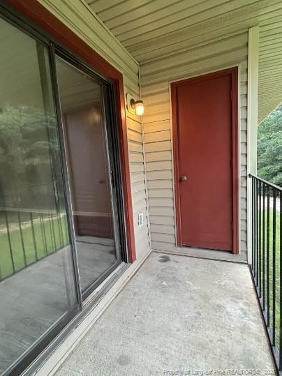Building Photo - 1123 Southwood Dr