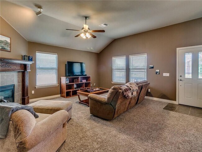 Building Photo - Gorgeous Home in Piedmont School District!!!