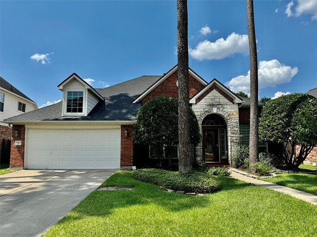 Primary Photo - 15434 Bay Tree Landing