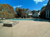 Building Photo - 77 Havemeyer Ln