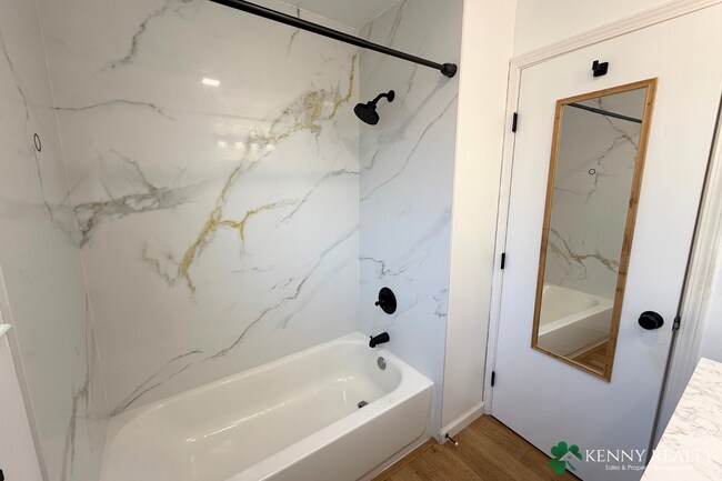 Building Photo - 240 San Diego Ave