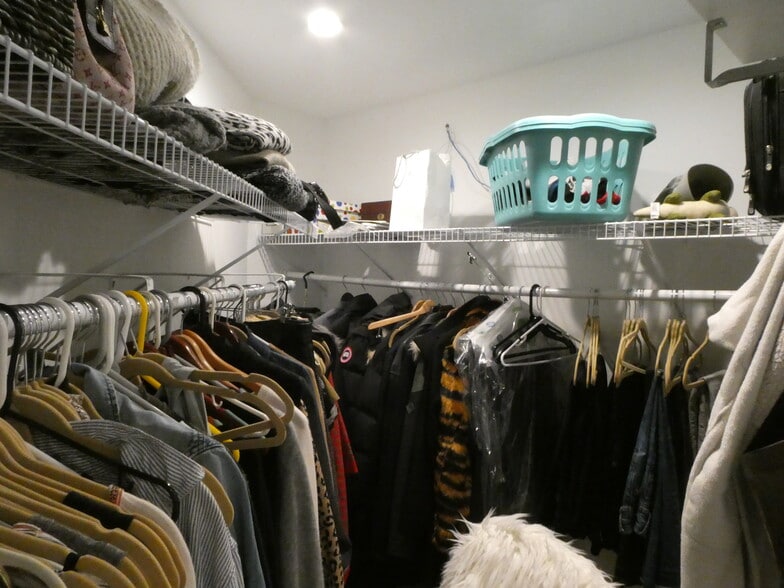 Master closet - 9044 Carson St