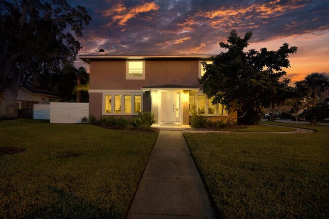 Building Photo - 110 Evans Dr