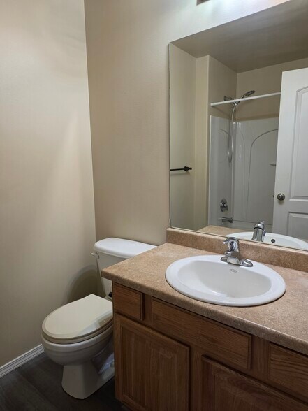 Building Photo - 1879 W Colony Pointe Dr
