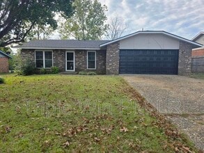 Building Photo - 8 Willowridge Cove