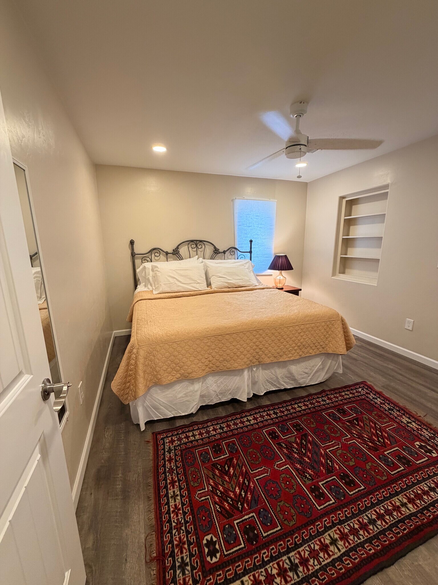 bedroom 1 - 1214 E Elm St