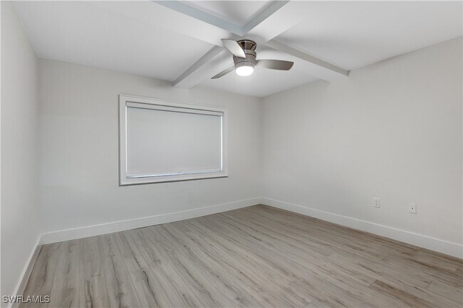 Building Photo - 15171 Cedarwood Ln
