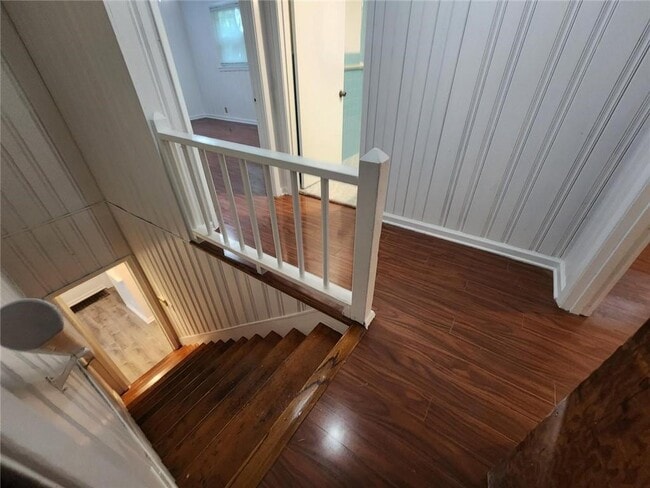 Building Photo - 2431 N Decatur Rd