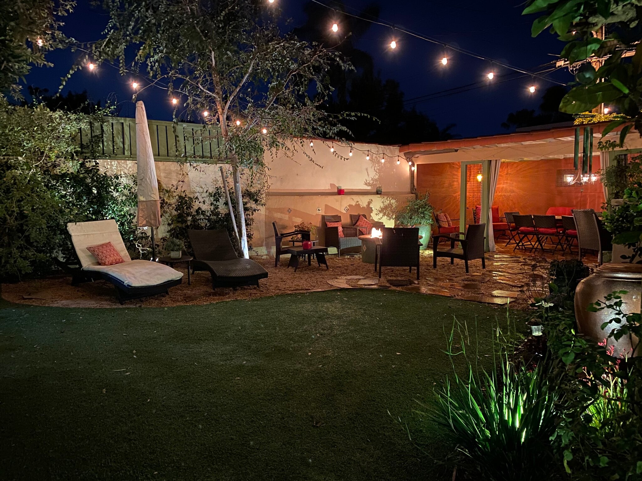 HIGHLITE: A Balmy Night at the Cabana with Firepit, BBQ, Bar, and Seating for Friends (Lots!) - 1103 S Crescent Heights Blvd