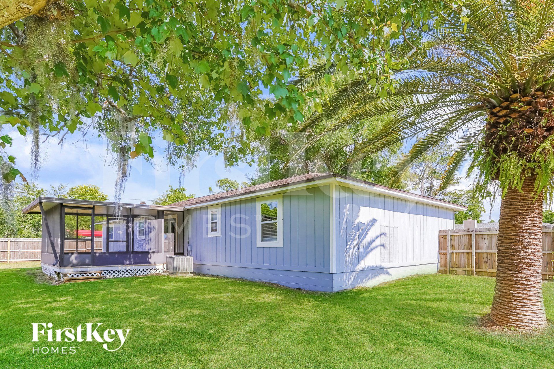 Building Photo - 5323 Thoroughbred Blvd