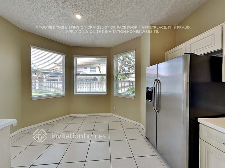 Building Photo - 6589 Geneva St