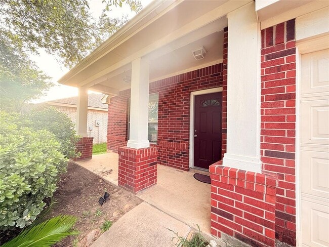 Building Photo - 17310 Brookhollow Mist Ct