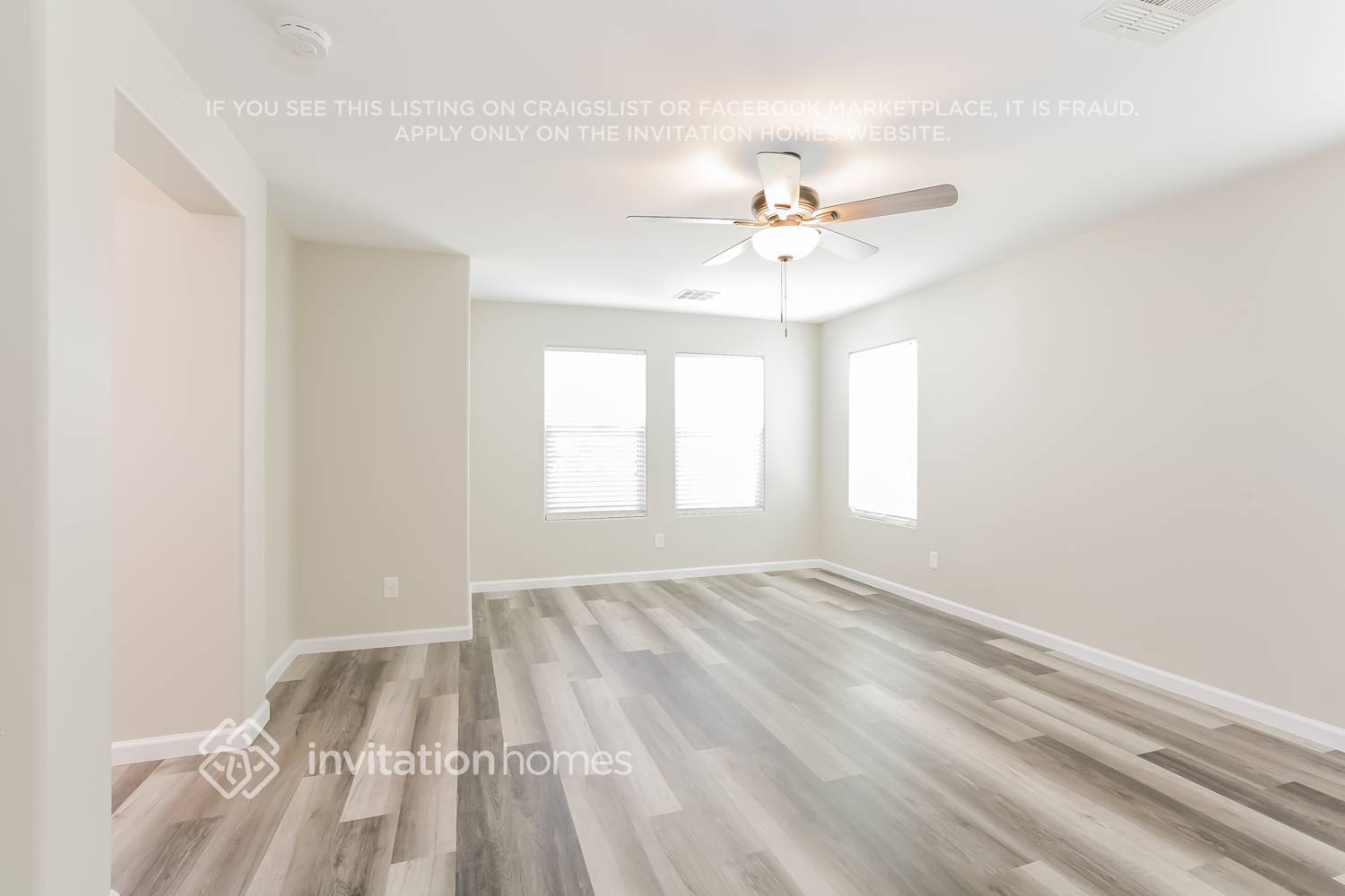 Building Photo - 9538 Vivid Colors Ave