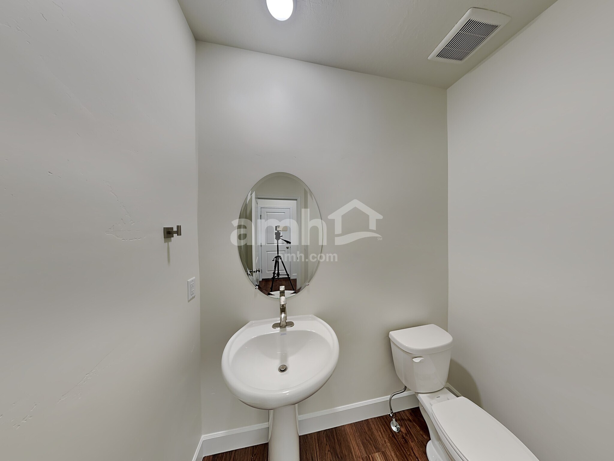 Building Photo - 3271 S 2580 W