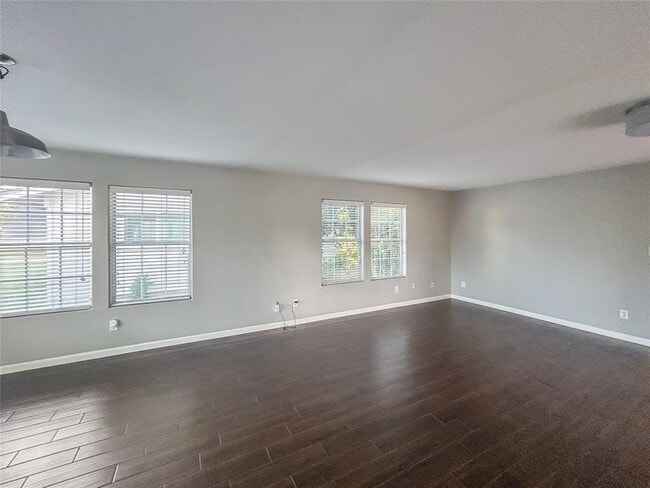 Building Photo - 5700 Glen Meadow Dr