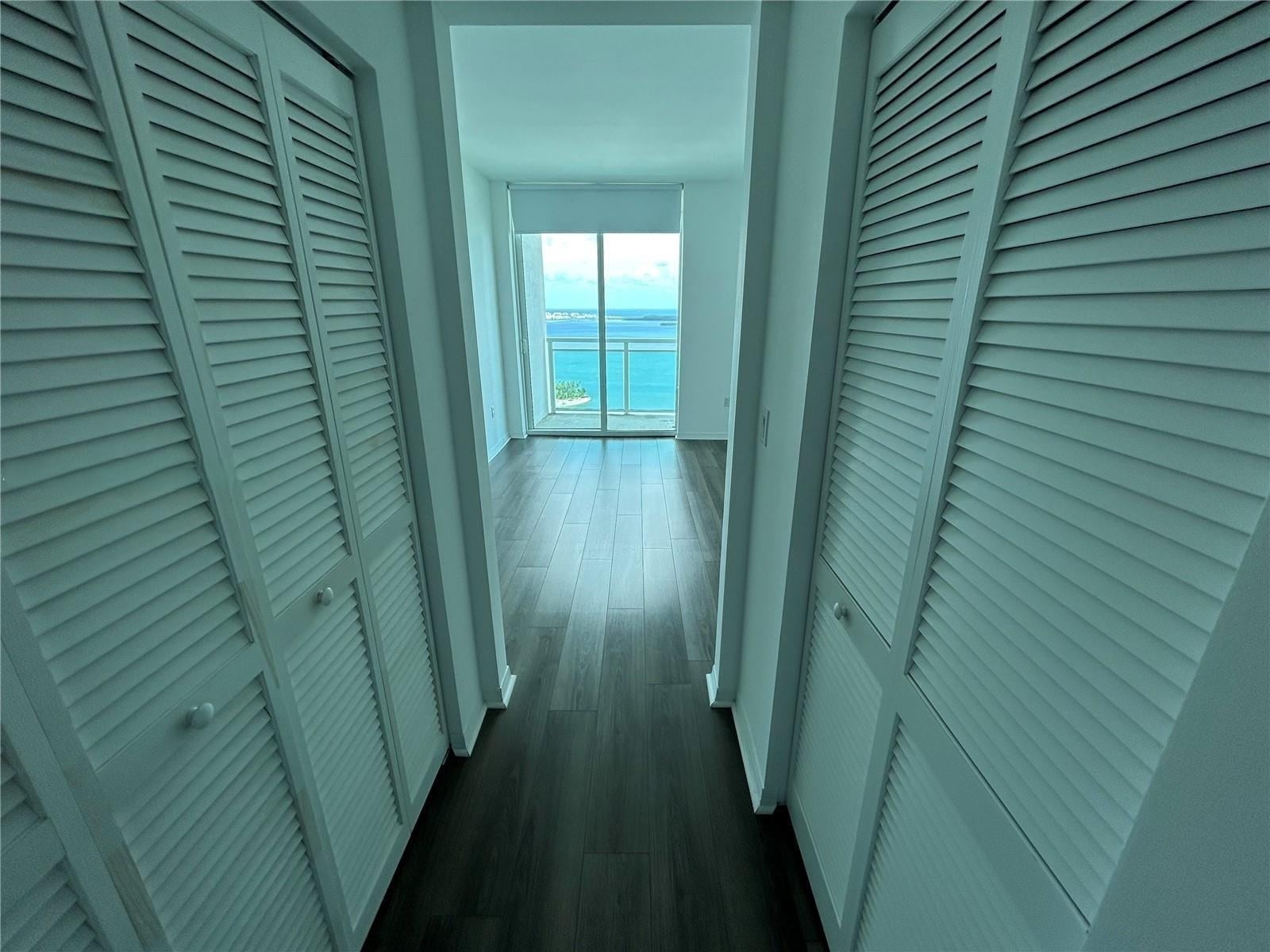 Building Photo - 951 Brickell Ave