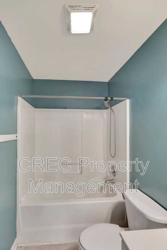 Building Photo - 3050 Argyll Dr