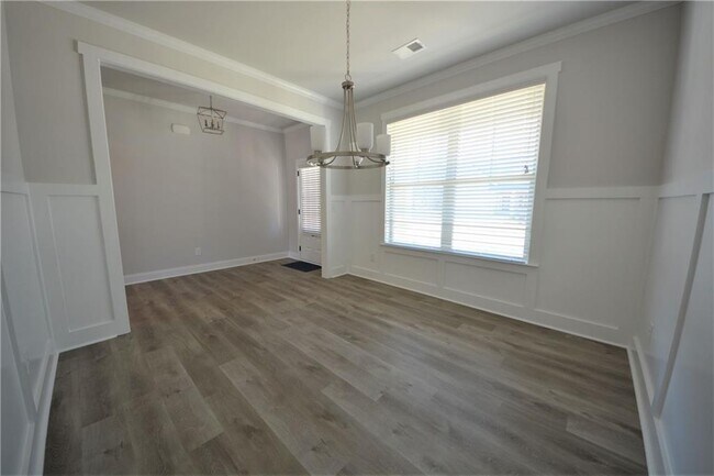 Building Photo - 246 Hellen Vly Dr