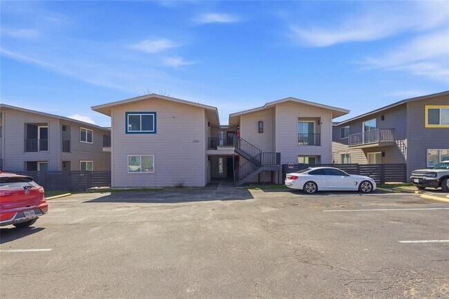 Building Photo - 2705 Windswept Cove