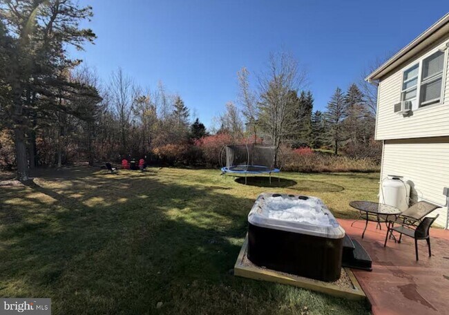 Building Photo - 449 Clearview Dr