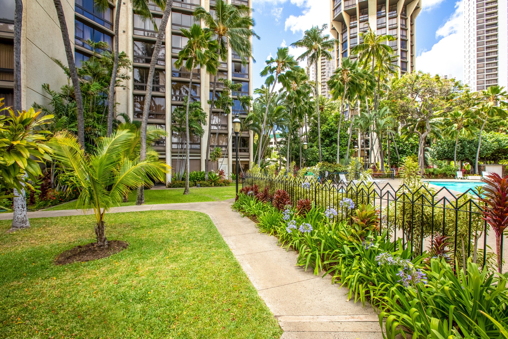 Building Photo - 300 Wai Nani Way