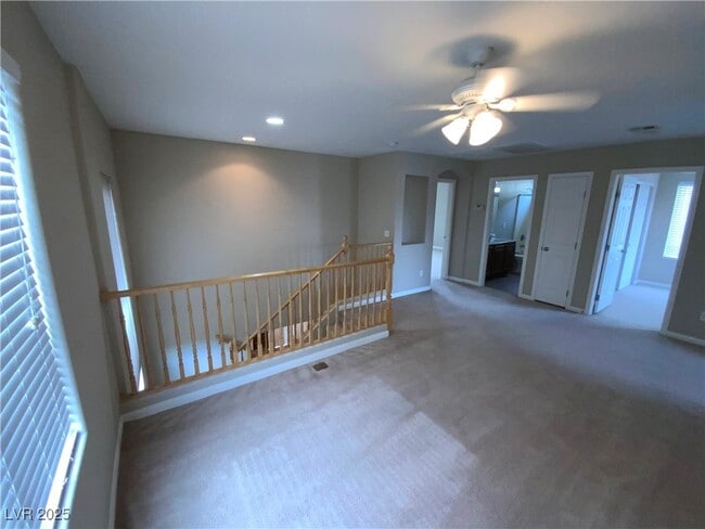 Building Photo - 5562 Chapin Mesa Ave