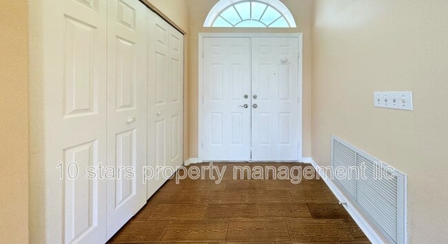 Building Photo - 1647 Gray Bark Dr