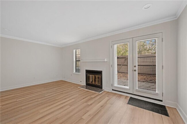 Building Photo - 1771 Defoor Ave NW