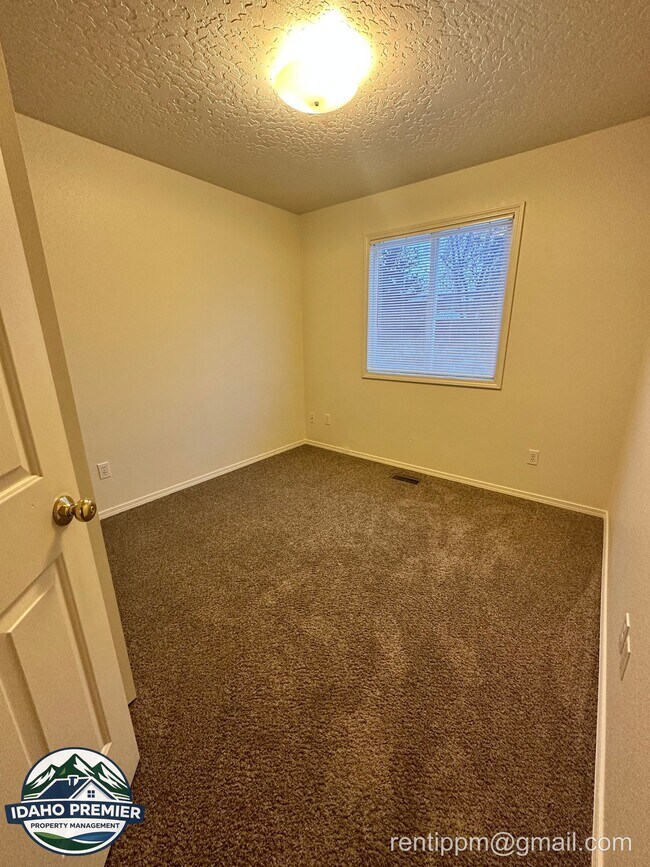 Building Photo - 10977 W Altair St