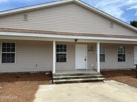 Building Photo - 2607 Lagoon Knoll Dr