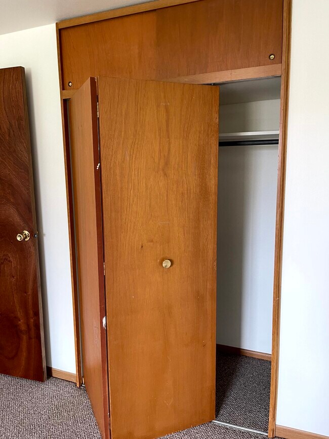 Building Photo - 6 Florentine Ct