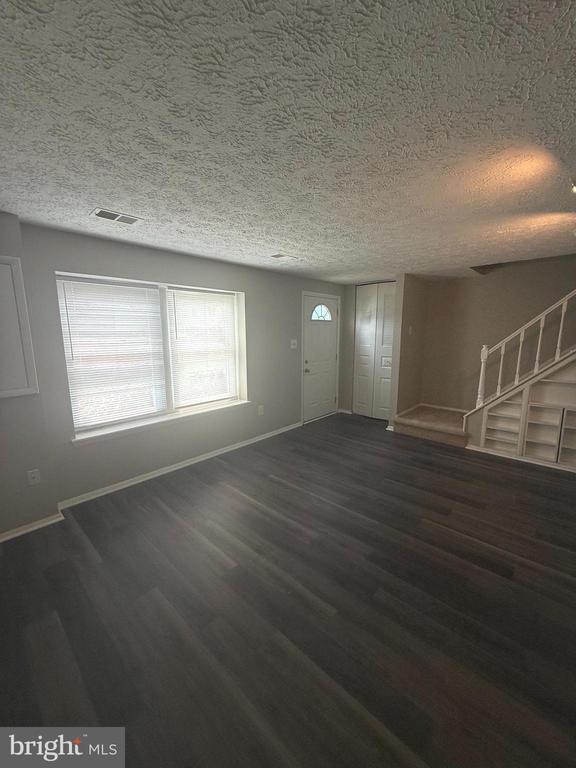 Building Photo - 5752 Charstone Ct