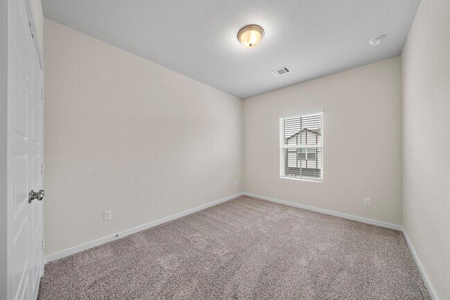 Building Photo - 3116 Moontide Ln