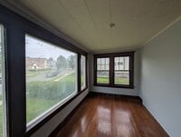 Building Photo - 188 Englewood Ave