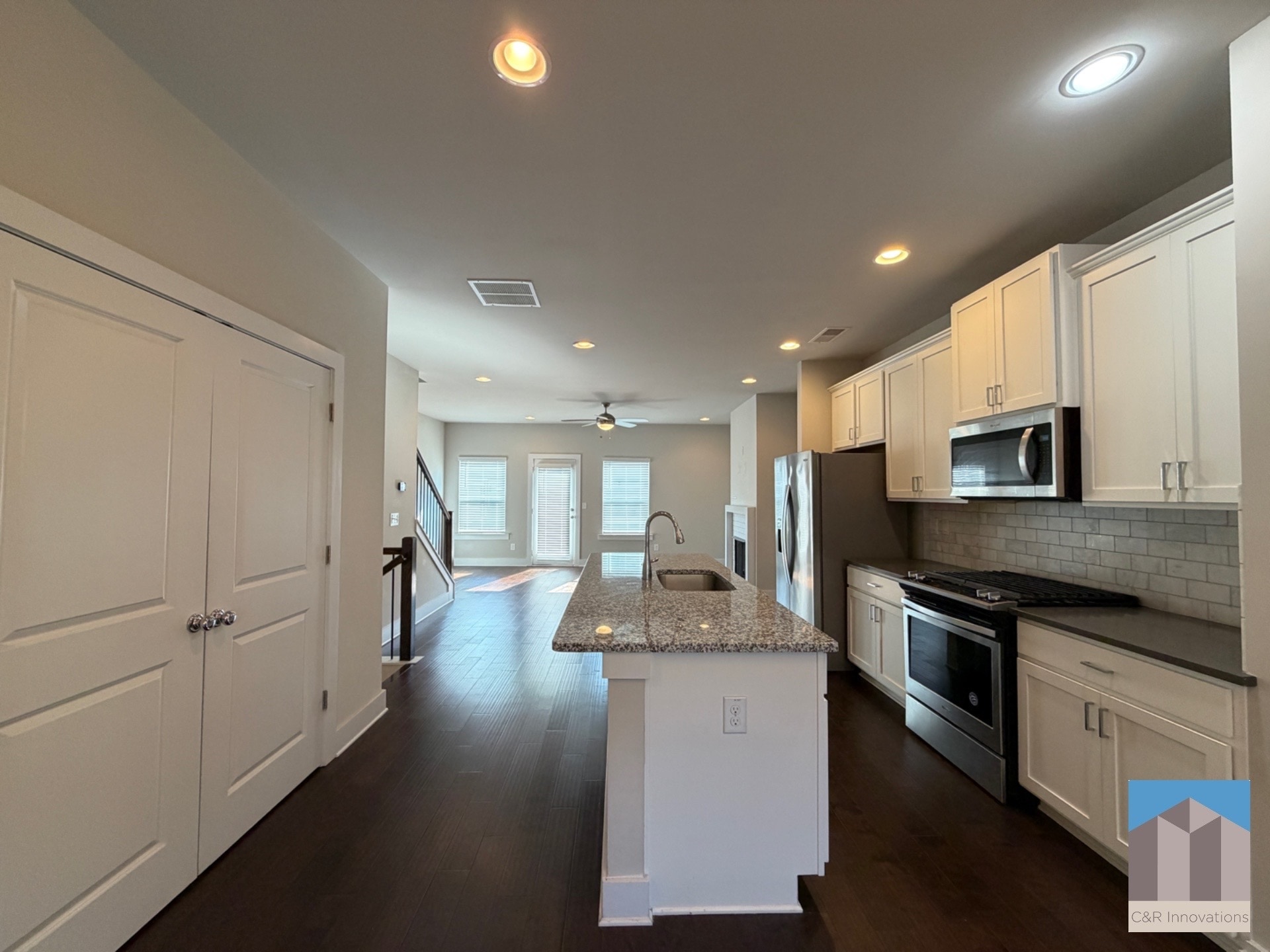 Building Photo - 3782 Oxford Cir