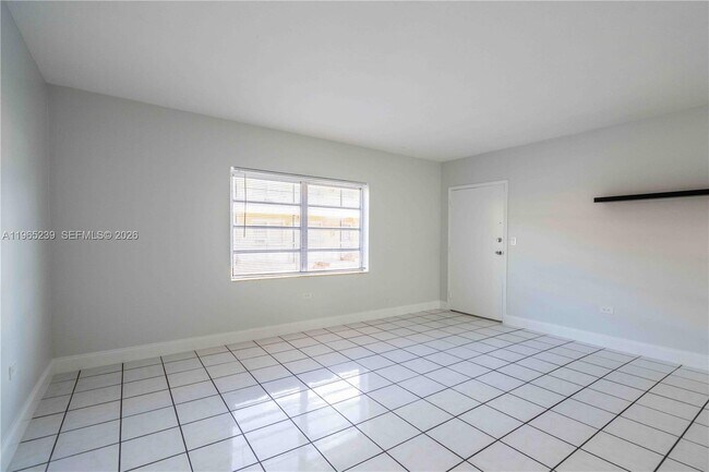 Building Photo - 439 NE 82nd St