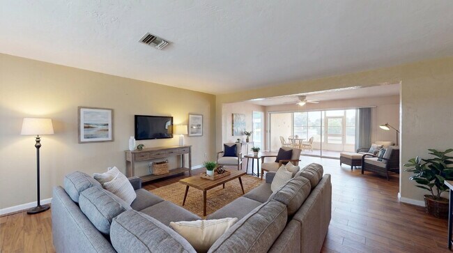 Building Photo - RENT THIS CANAL FRONT HOME WITH ZERO DEPOSIT DOWN
