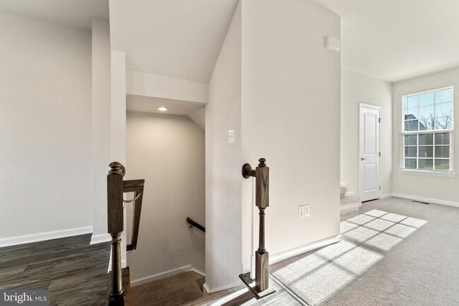 Building Photo - 36087 Fawn Ln