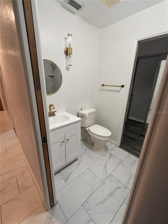 Building Photo - 5635 Struthers Ct