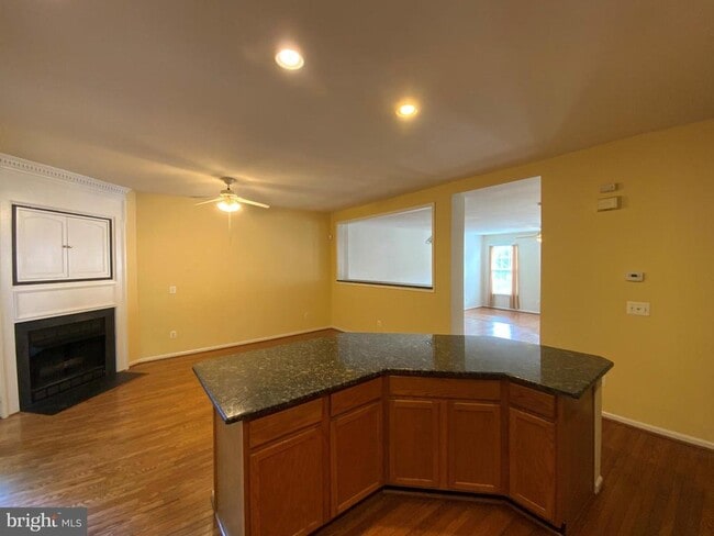 Building Photo - 5150 Ballycastle Cir
