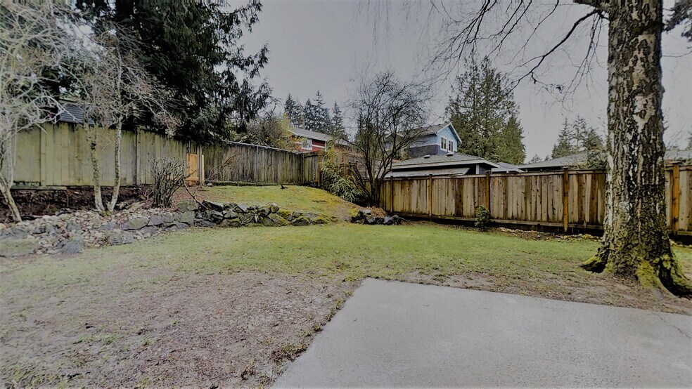 Backyard - 12405 NE 109th Pl