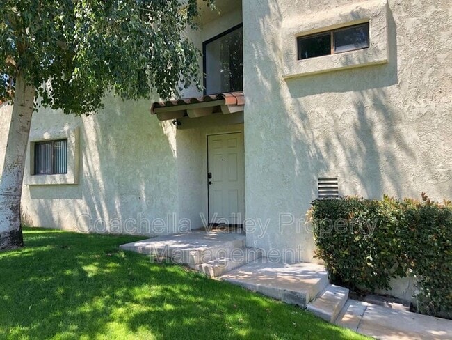 Building Photo - 45414 Driftwood Dr