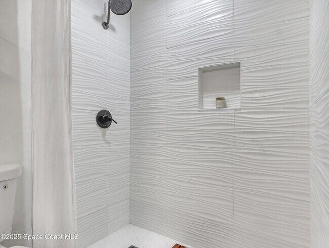 Building Photo - 872 Sadnet Cir NE
